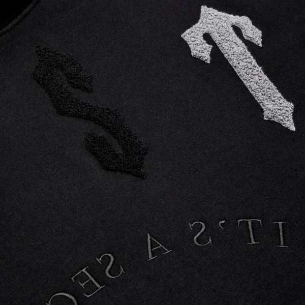 Trapstar Irongate Arch Chenille 2.0 Blackout Tracksuit Zoom in